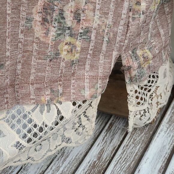 Exhilaration top - Picture 3 of 5